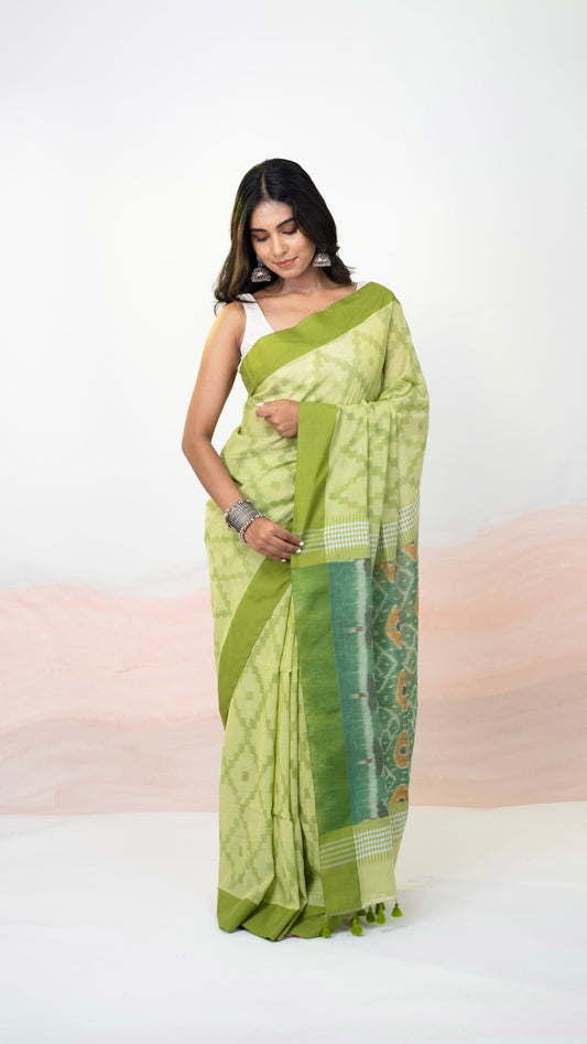 Shades of Green Handwoven Mul Cotton Saree