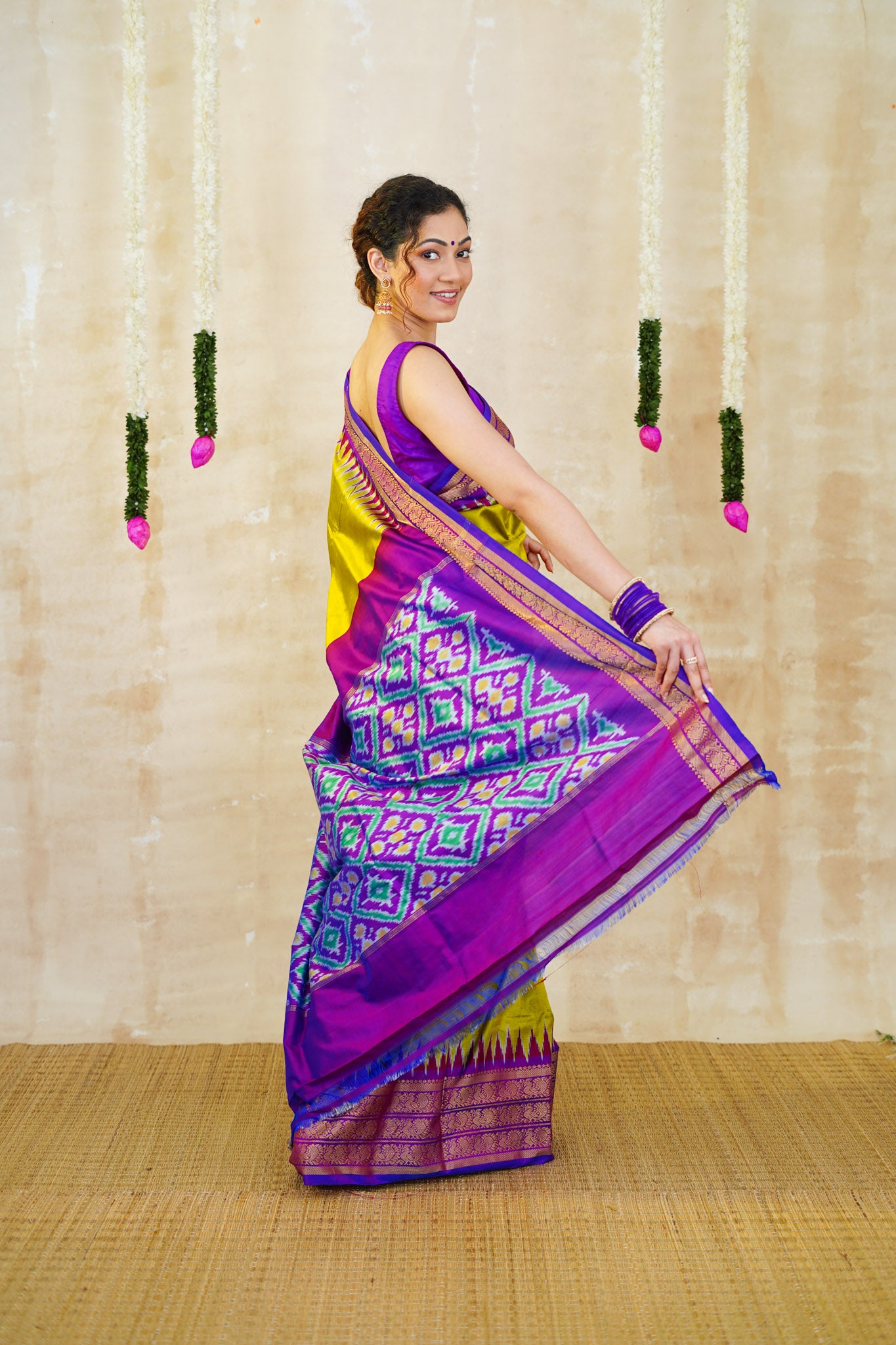 pochampally pattu sarees